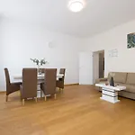 Donaustadt Special Apartments 1220